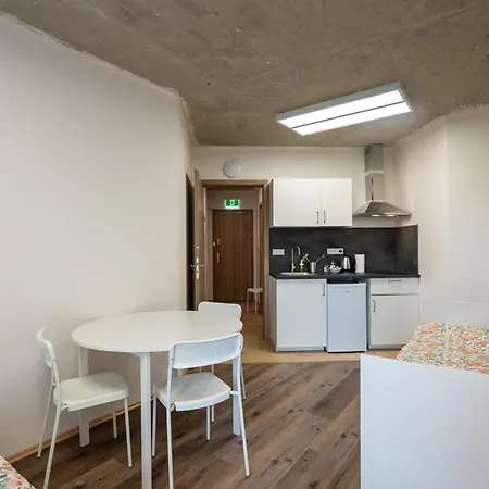Brand New Penthouse #39 Close To Center With Free Parking Apartment Prag